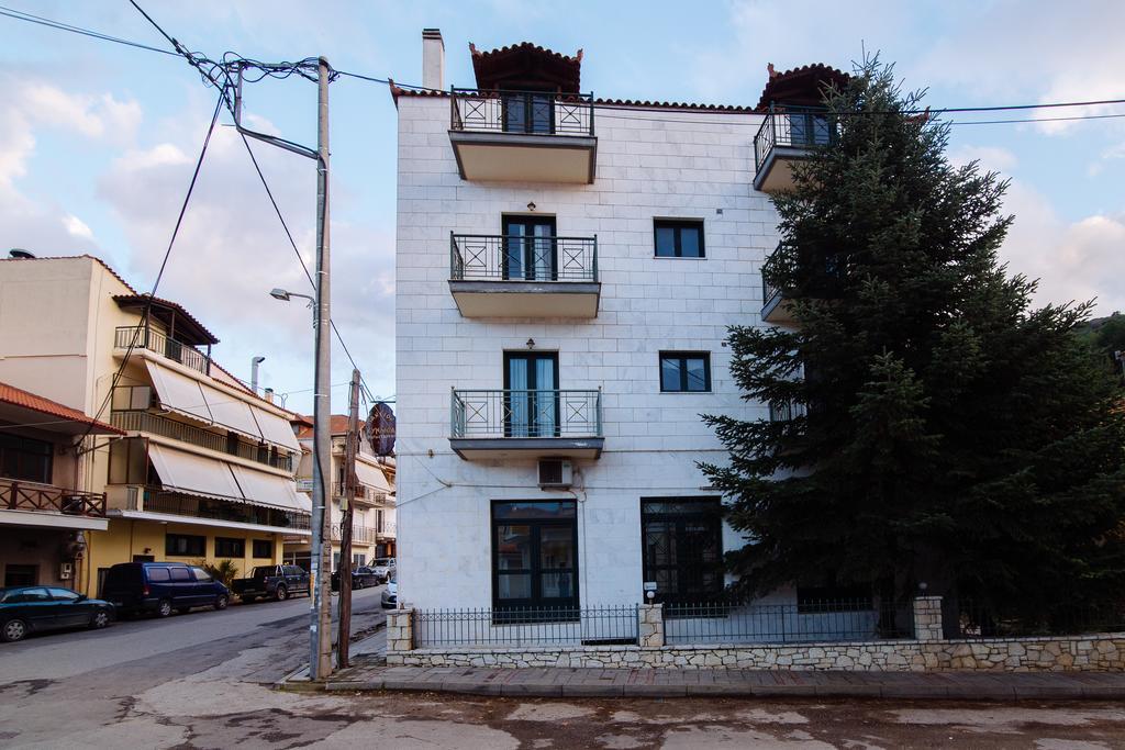 Papastavrou Apartments Kalavryta Luaran gambar